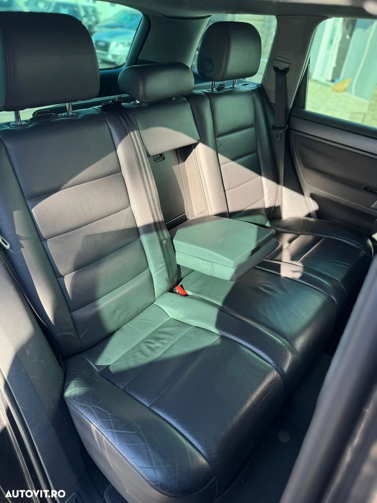 Volkswagen Touareg 2.5 TDI R5 Aut. - 30