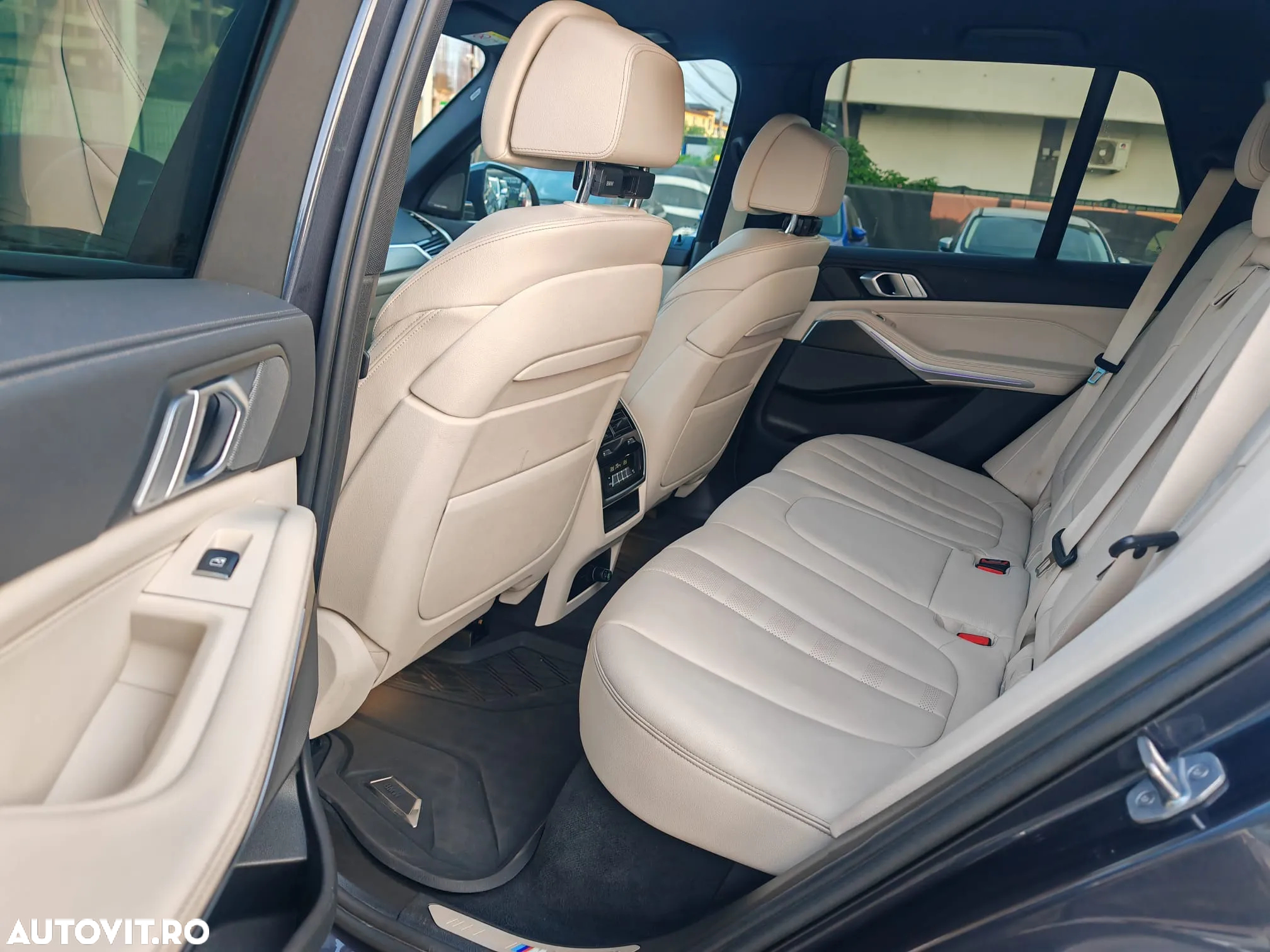 BMW X5 xDrive40i - 7