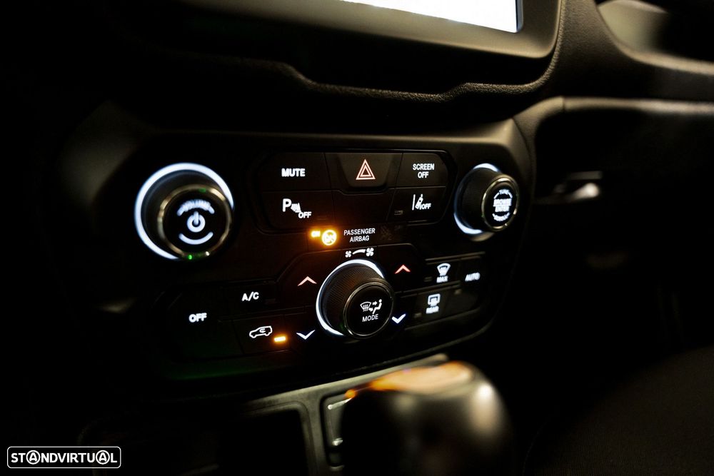 Jeep Renegade 1.6 MJD Limited DCT - 8