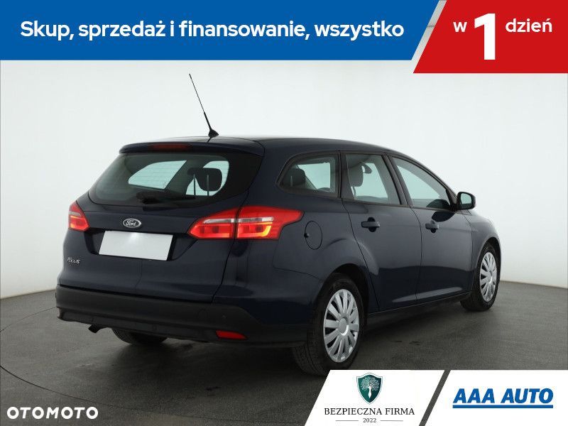 Ford Focus SW - 7