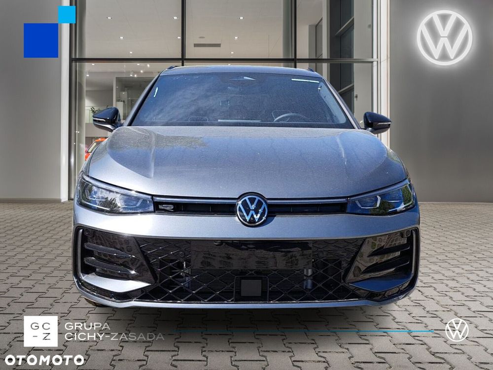 Volkswagen Passat - 8