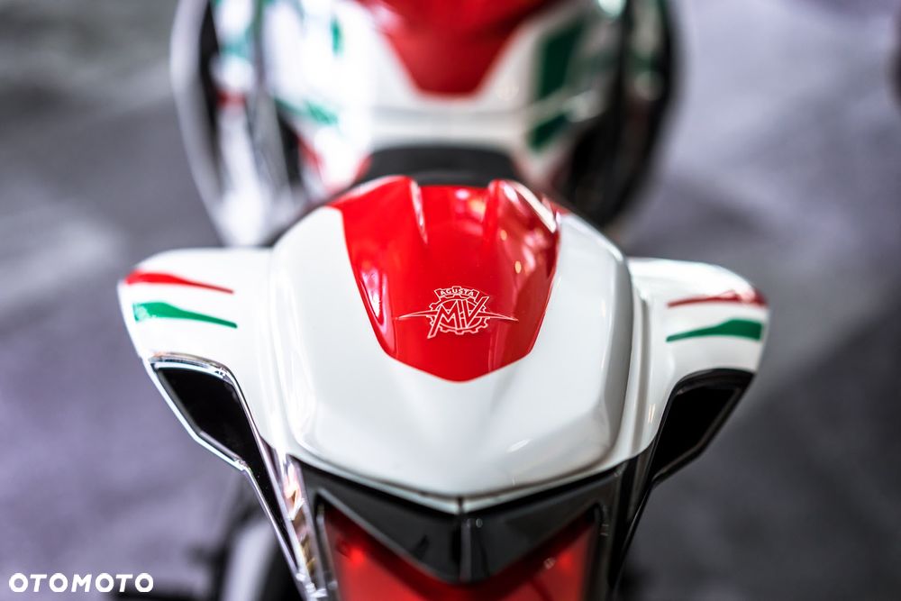 MV AGUSTA F3 - 21