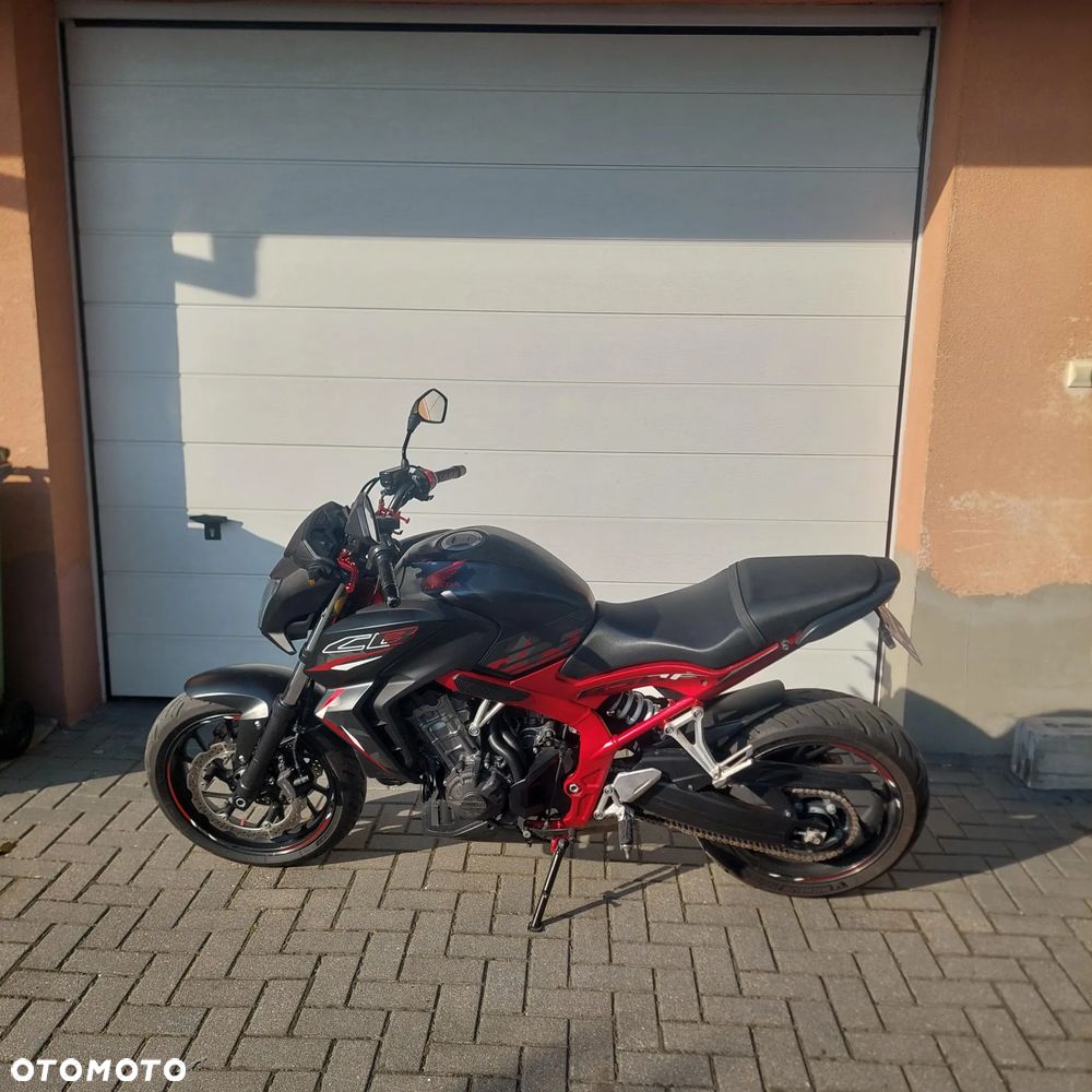 Honda CB - 2