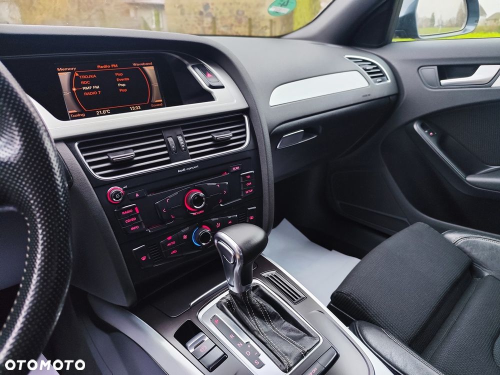 Audi A4 Limousine - 33