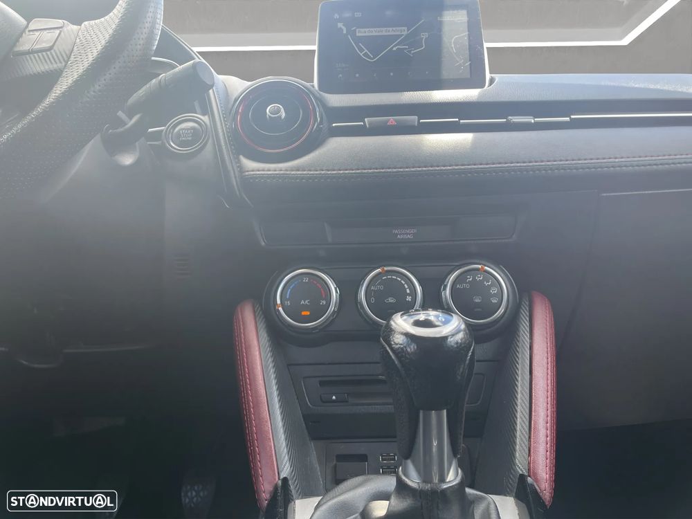 Mazda CX-3 1.5 Sky.Excellence HT Navi - 14