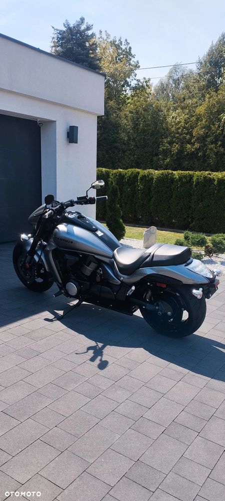 Suzuki Boulevard - 23