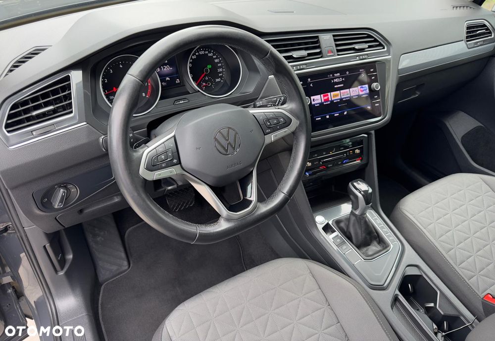 Volkswagen Tiguan 1.5 TSI EVO Life DSG - 12
