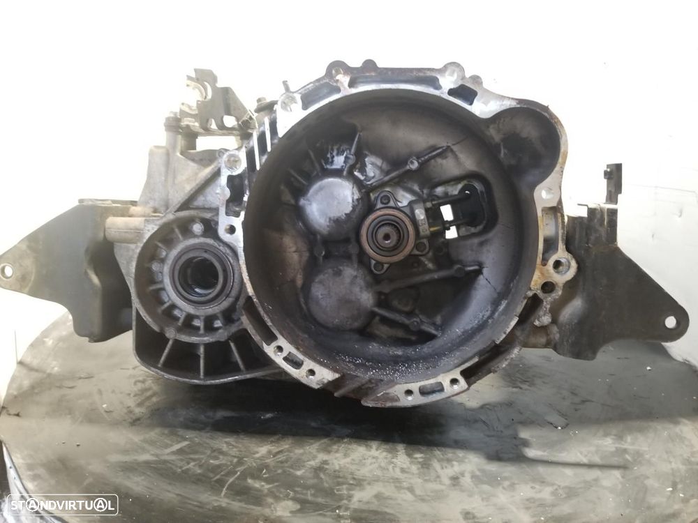 CAIXA DE VELOCIDADES HYUNDAI SONATA NF - 1