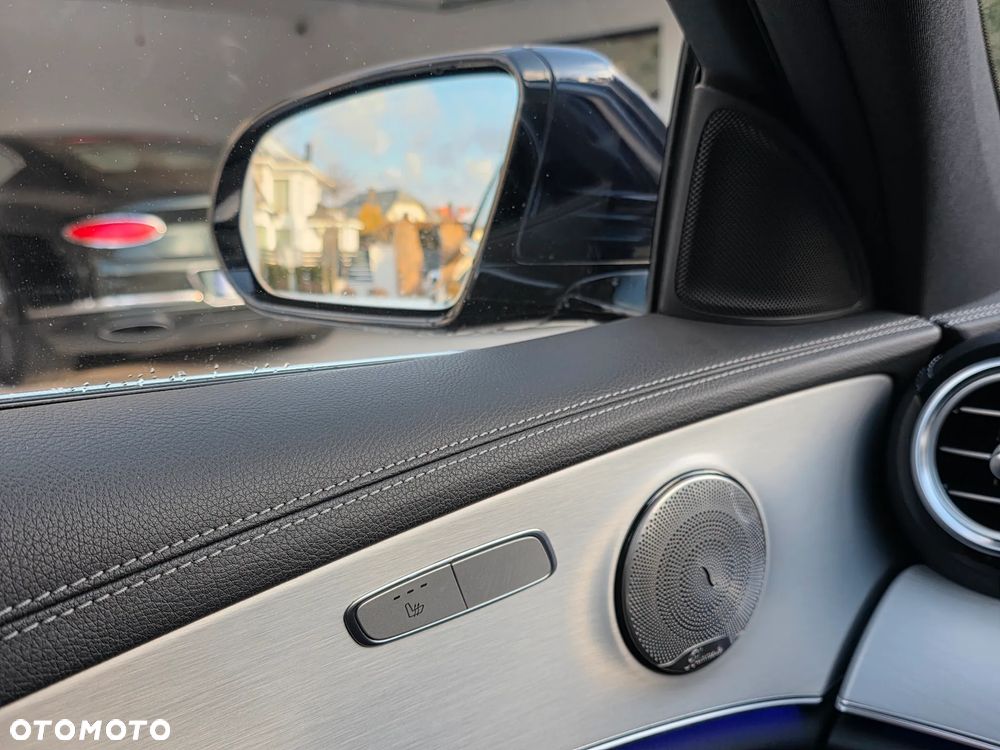 Mercedes-Benz Klasa E - 36