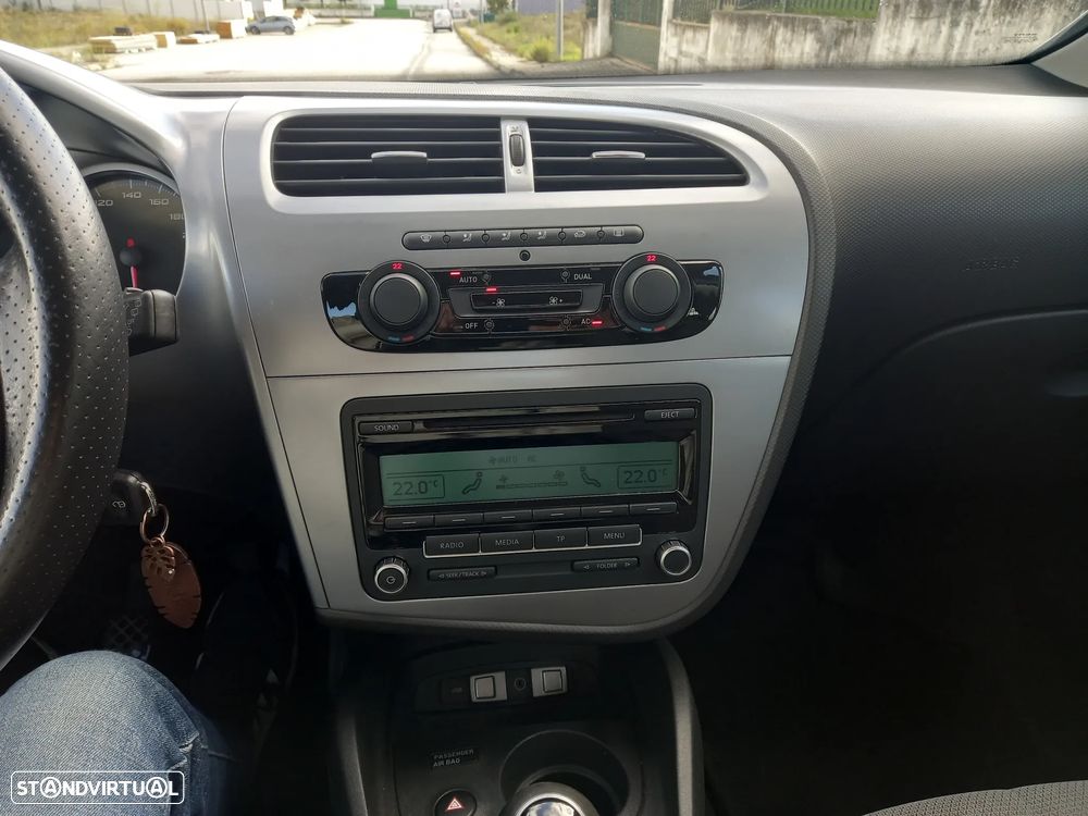 SEAT Leon 1.6 TDI Ecomotive Reference - 7