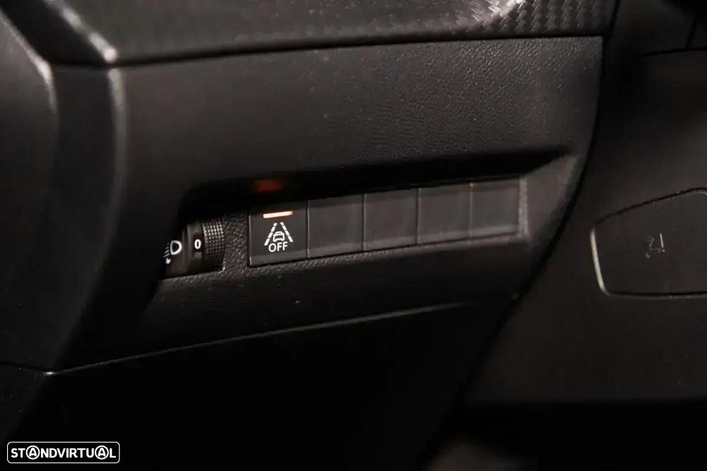 Peugeot e-208 50 kWh Allure - 45
