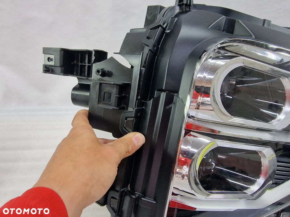 MITSUBISHI ECLIPSE CROSS LIFT 21- PRAWA LAMPA PRZEDNIA PRZÓD FULL LED , NR KOITO 100-67131 , NR AUKCJI LA724 - 6