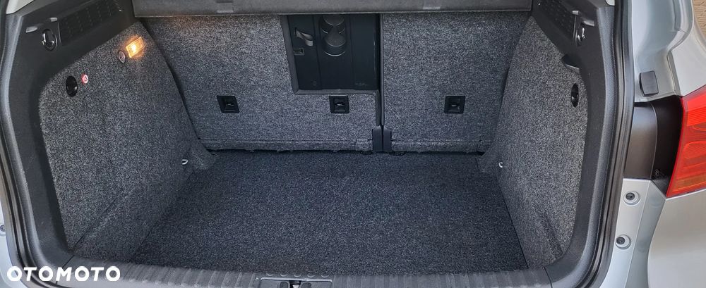 Volkswagen Tiguan - 19