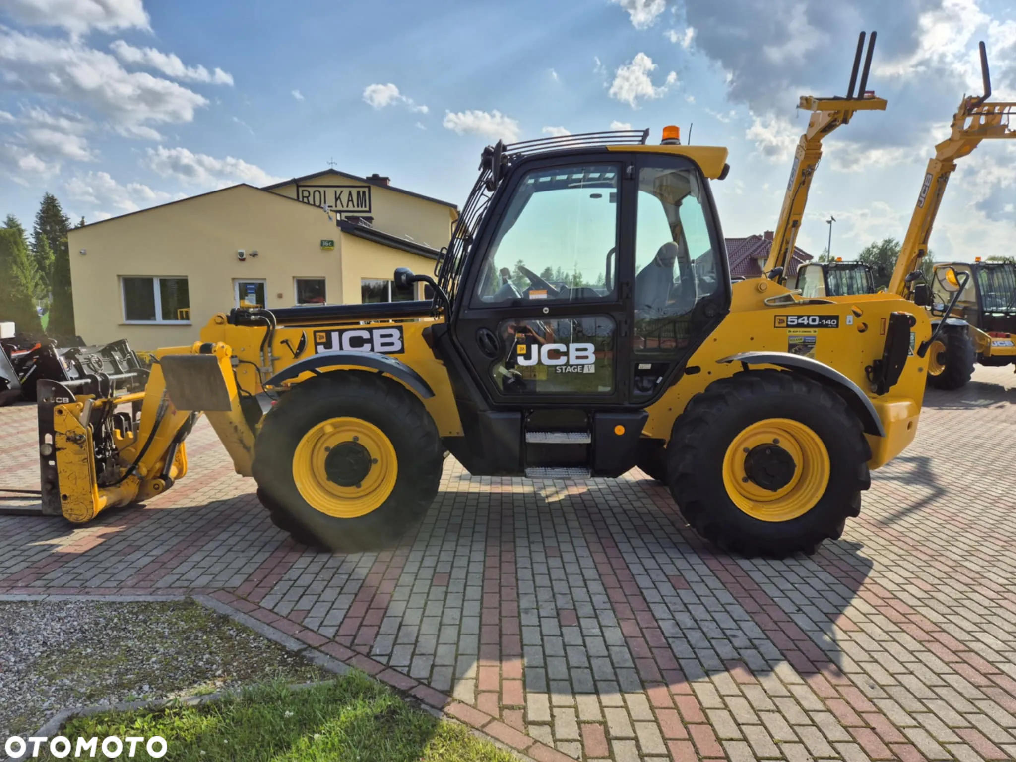 JCB 540-140 HiViz - 3