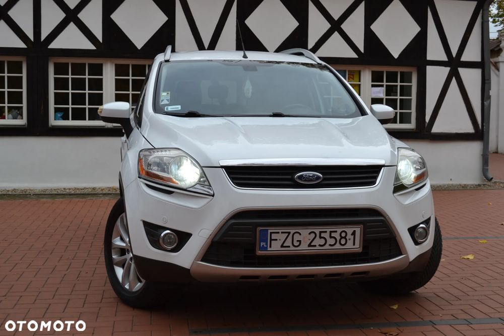 Ford Kuga - 1