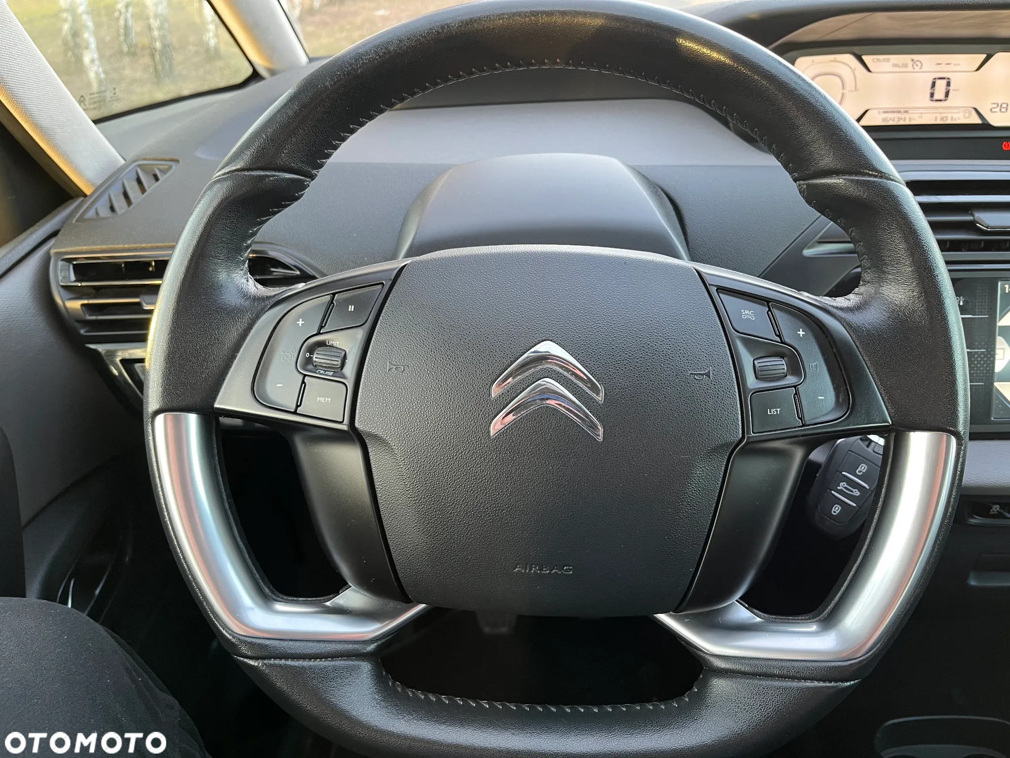Citroën C4 Picasso e-HDi 115 Attraction - 26