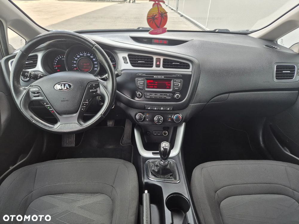 Kia Ceed 1.4 CVVT Edition 7 - 11