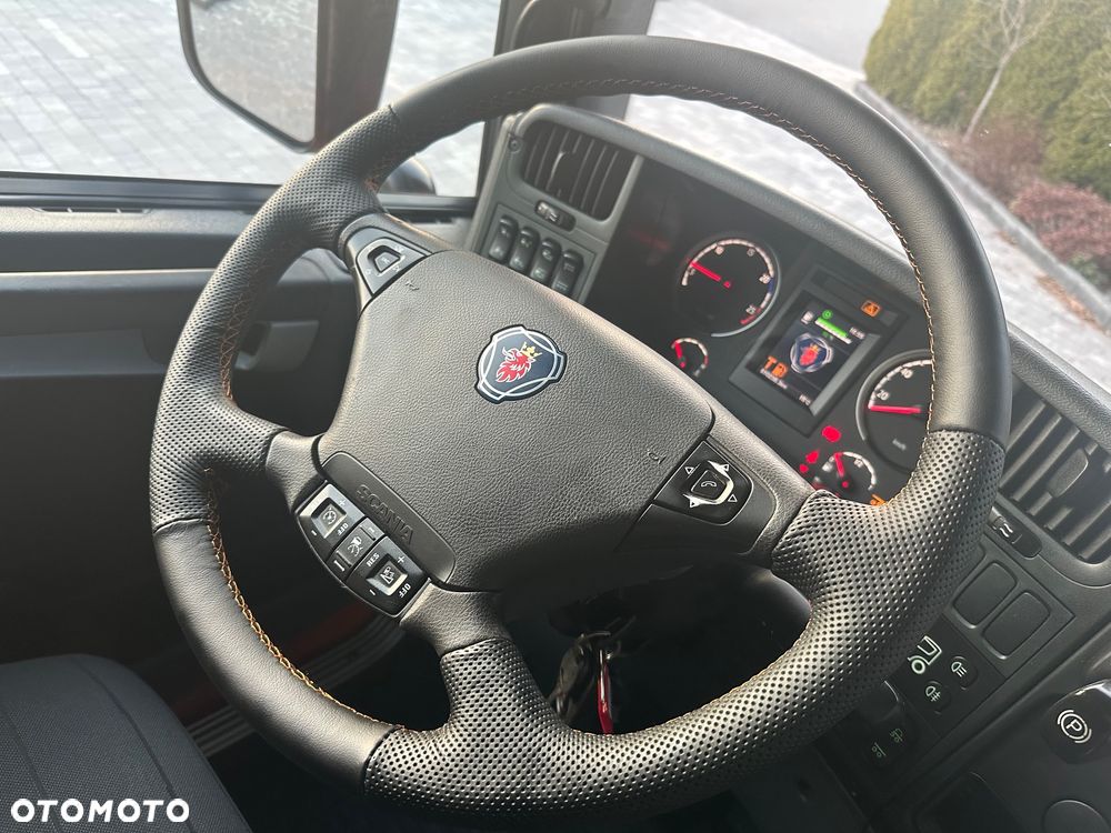 Scania / G450 / 6X2 / PUSHER / Oś-Skrętna-Podnoszona / - 34