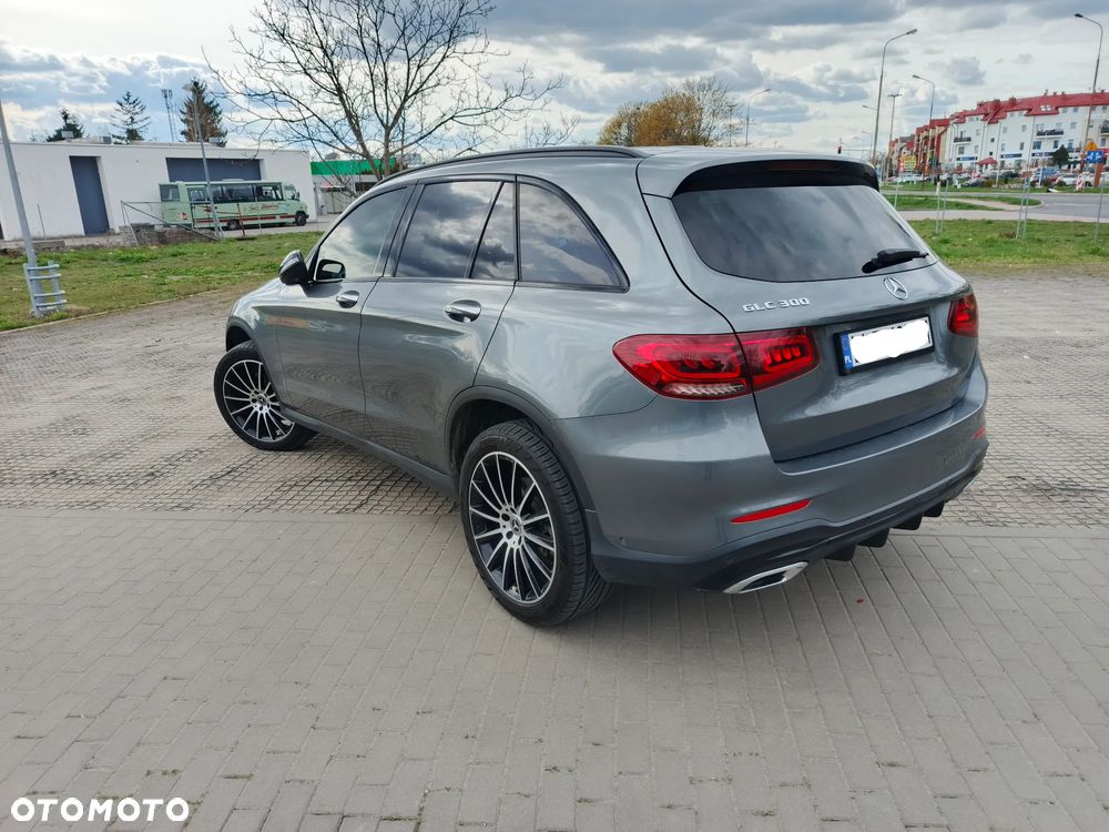Mercedes-Benz GLC - 5