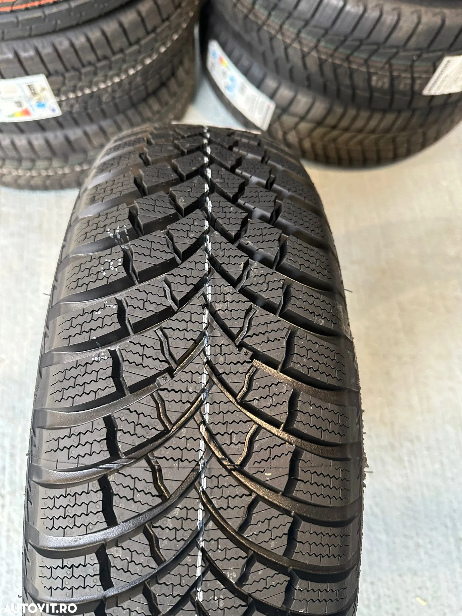Anvelope noi iarna 195/65 R15 Bridgestone LM001E 91T - 2