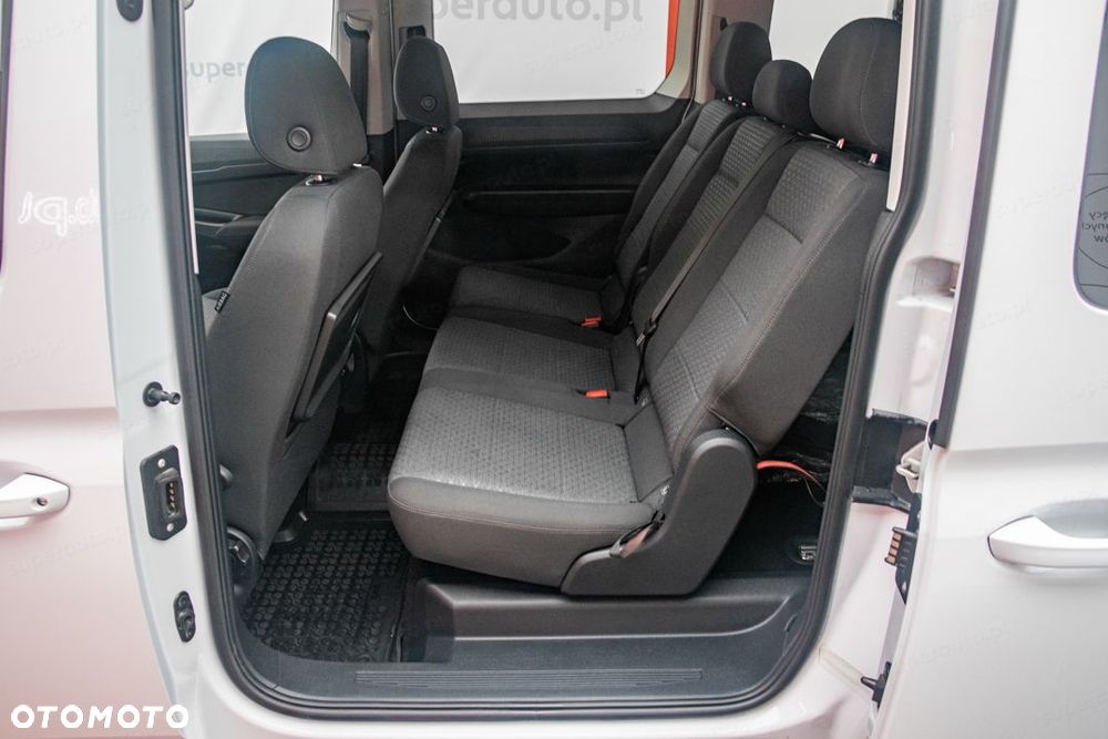 Ford Tourneo Connect Grand 2.0 EcoBlue Titanium - 32