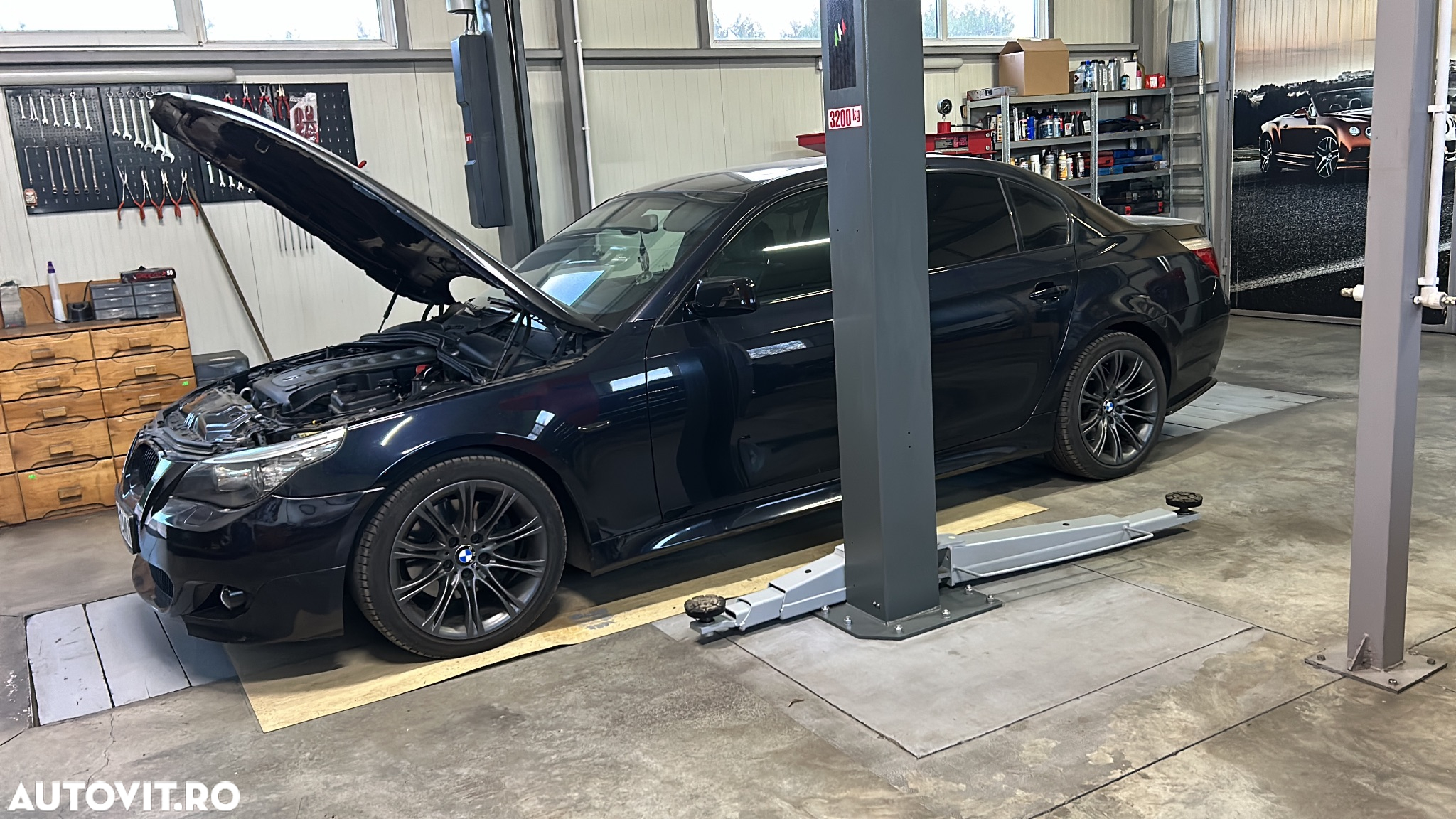 BMW Seria 5 525d Aut. Edition Sport - 4