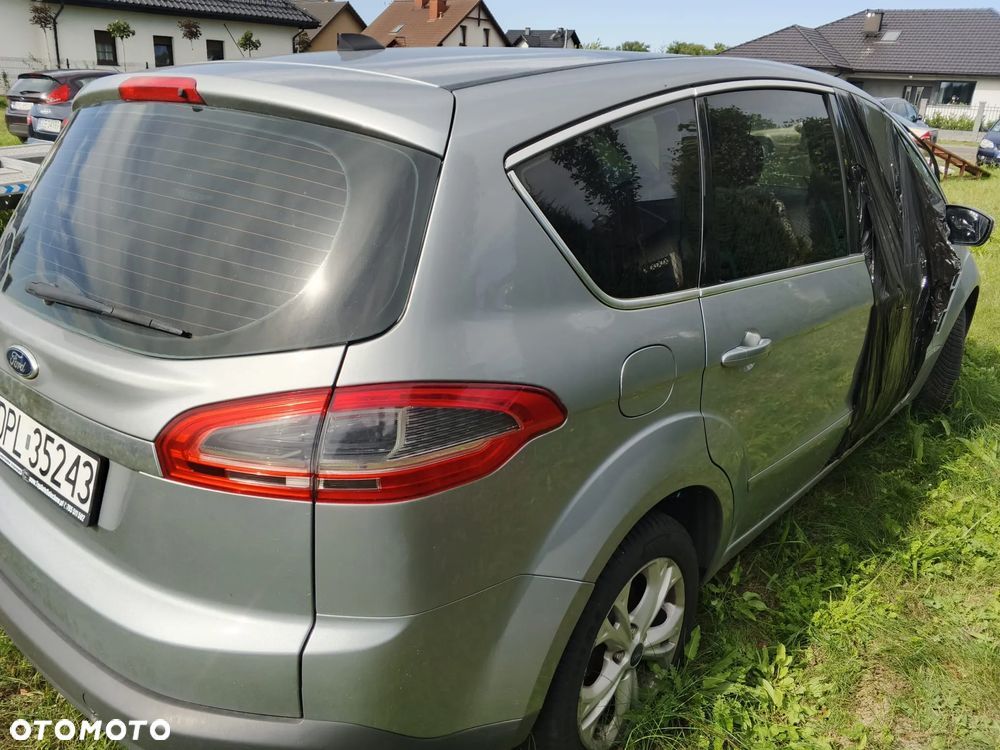 Ford S-Max - 5