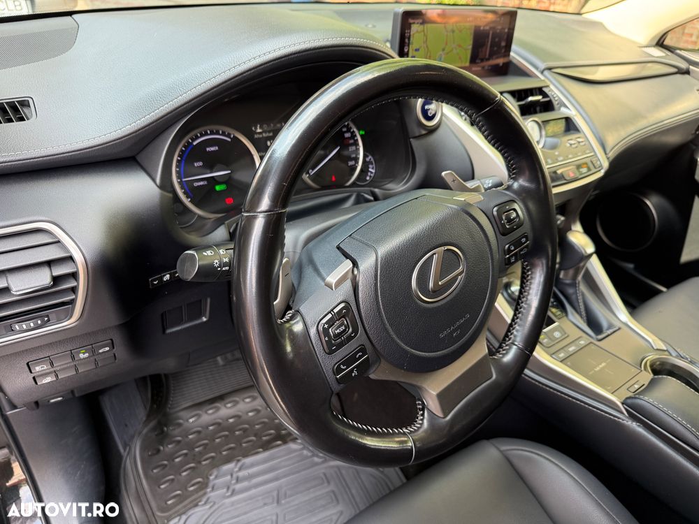 Lexus Seria NX 300h Style Edition - 28