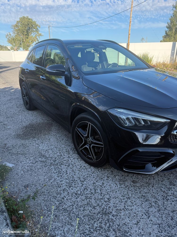 Mercedes-Benz GLA 180 d AMG Line - 2