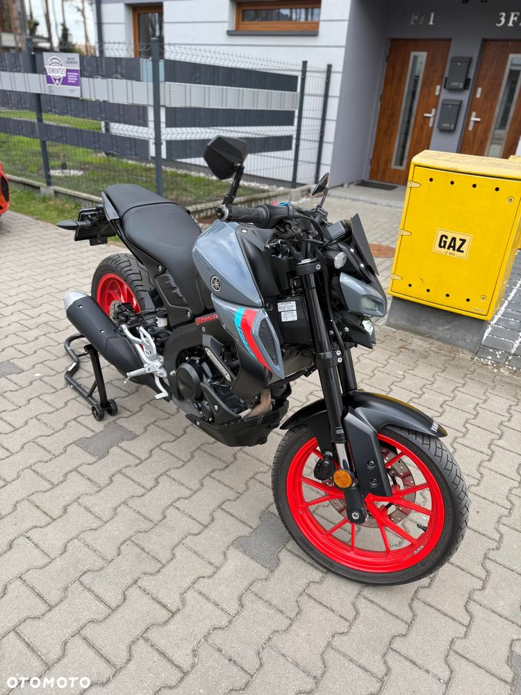 Yamaha MT - 7