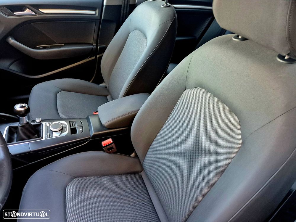 Audi A3 Sportback 1.0 TFSI Sport - 29