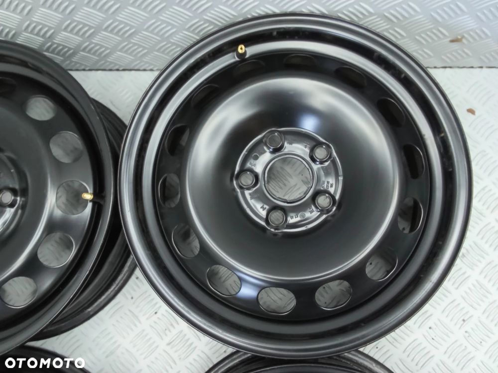 Felgi Skoda Octavia Suprb Karoq Yeti 6Jx16 et43 5x112 - 7