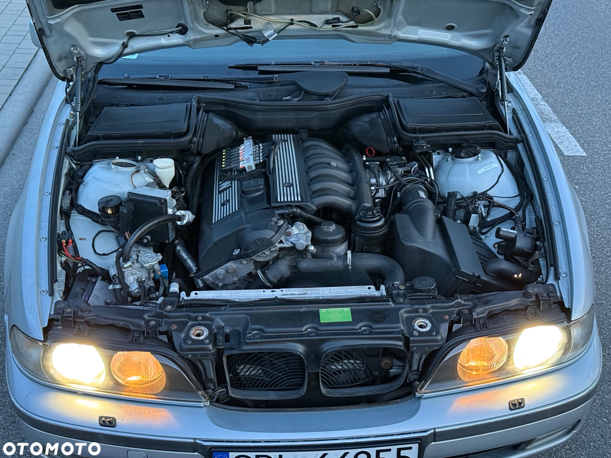 BMW Seria 5 - 34