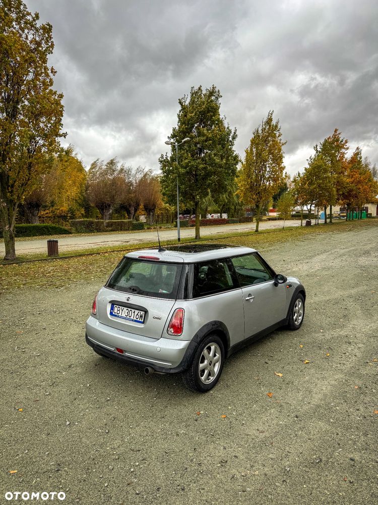 MINI ONE Standard - 5