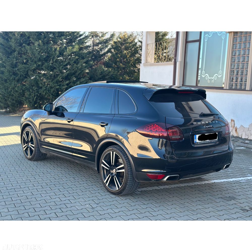 Porsche Cayenne Platinum Edition - 5