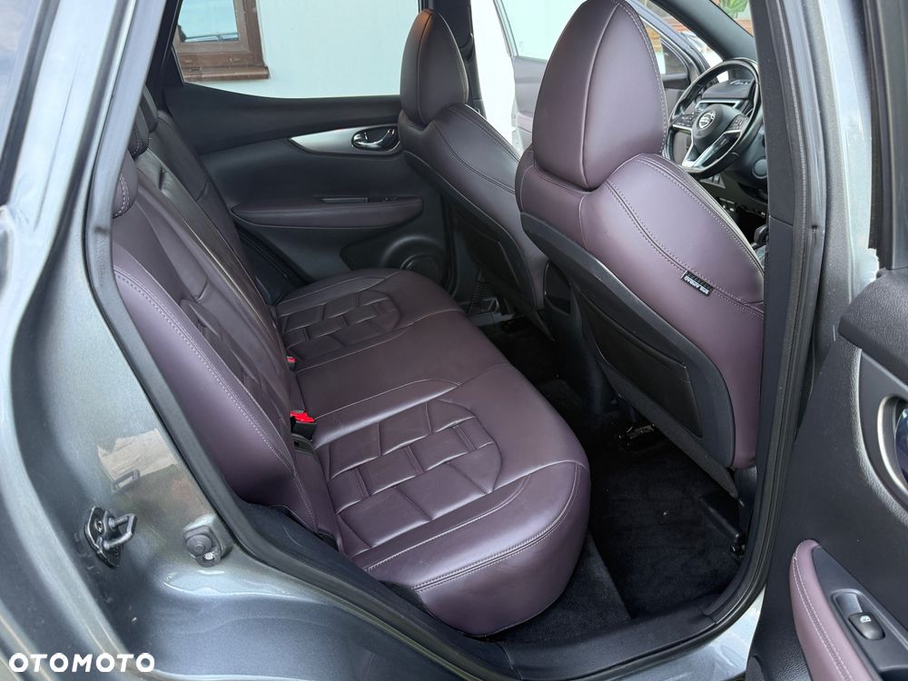 Nissan Qashqai 1.3 DIG-T DCT ACENTA - 31