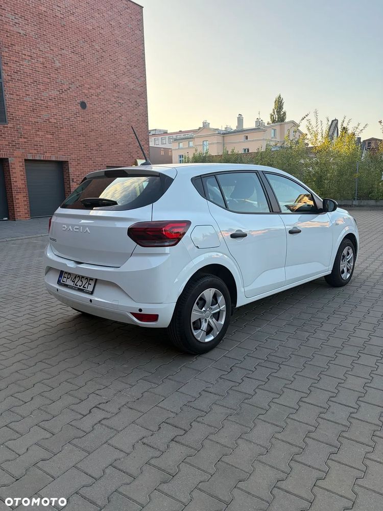 Dacia Sandero - 3