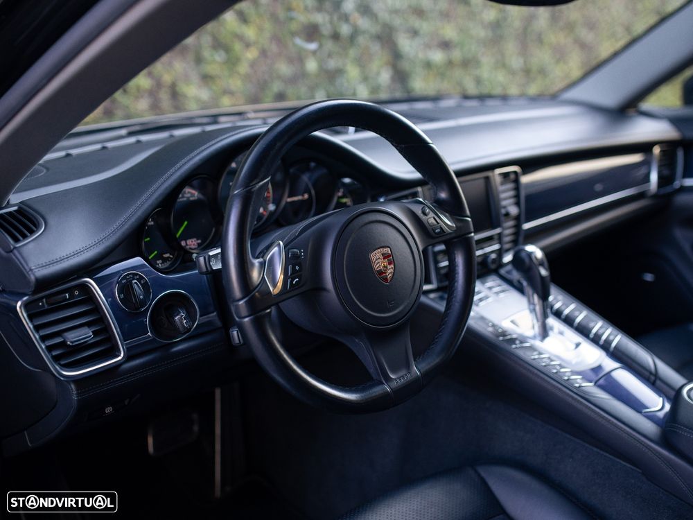 Porsche Panamera S E-Hybrid - 26