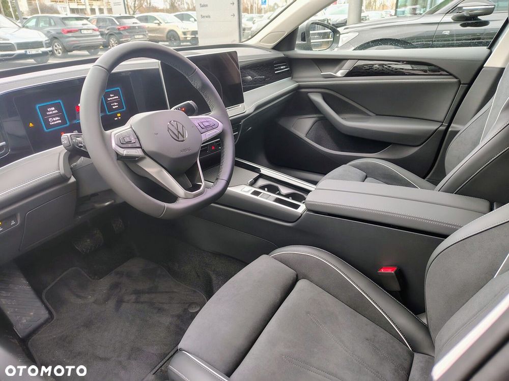 Volkswagen Passat - 13