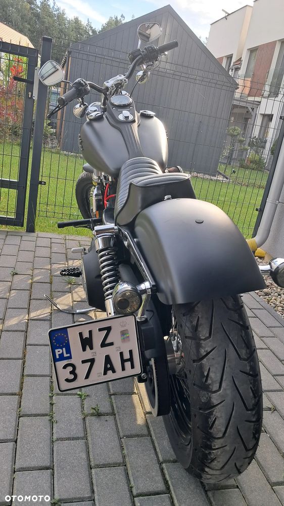 Harley-Davidson Dyna Street Bob - 6
