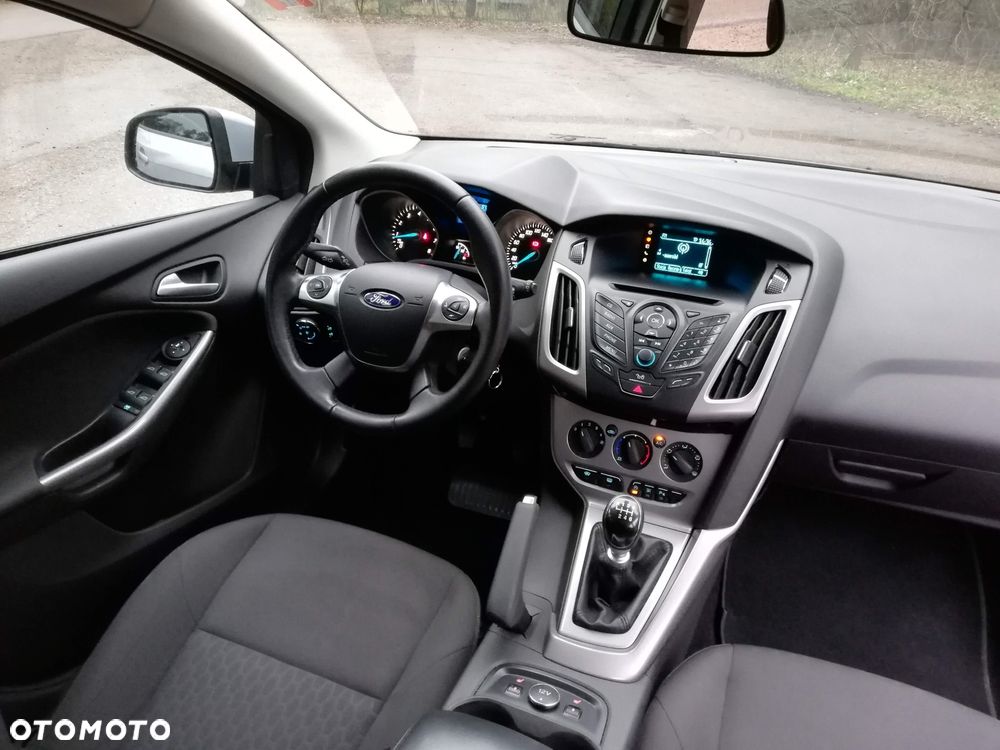 Ford Focus Turnier 1.0 EcoBoost Start-Stopp-System SYNC Edition - 15