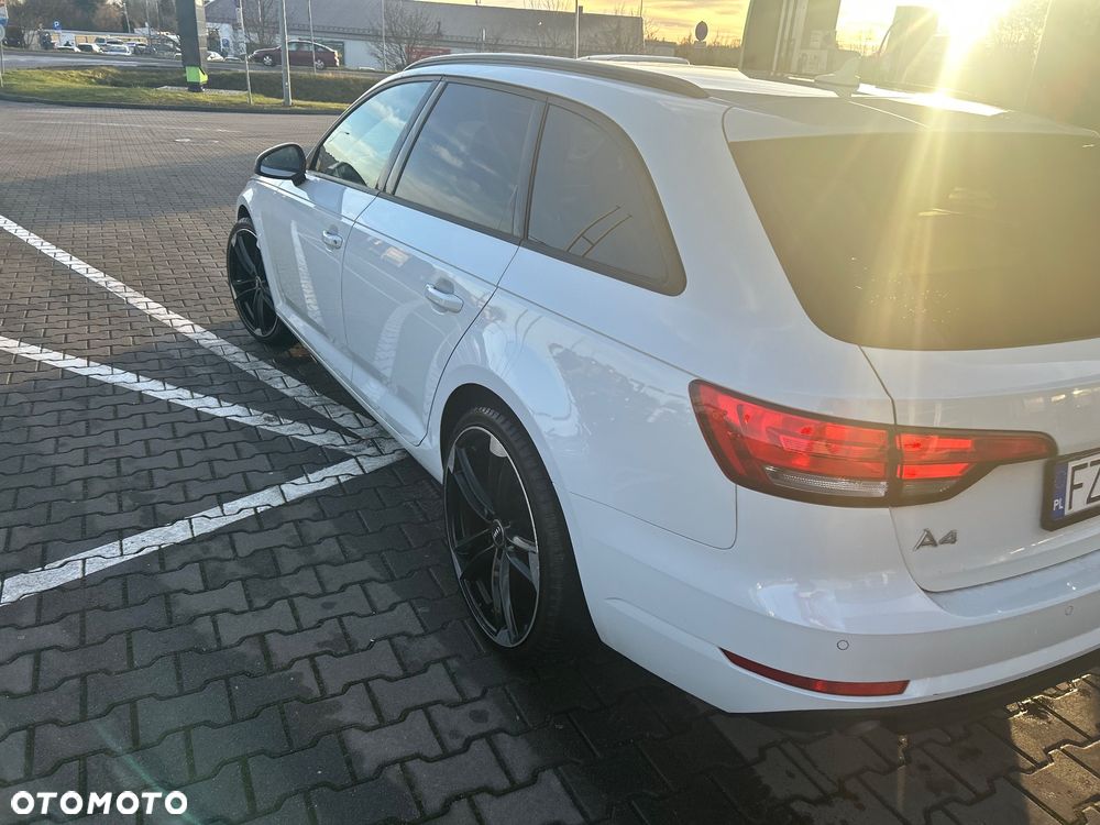Audi A4 Avant 2.0 TDI S tronic - 15