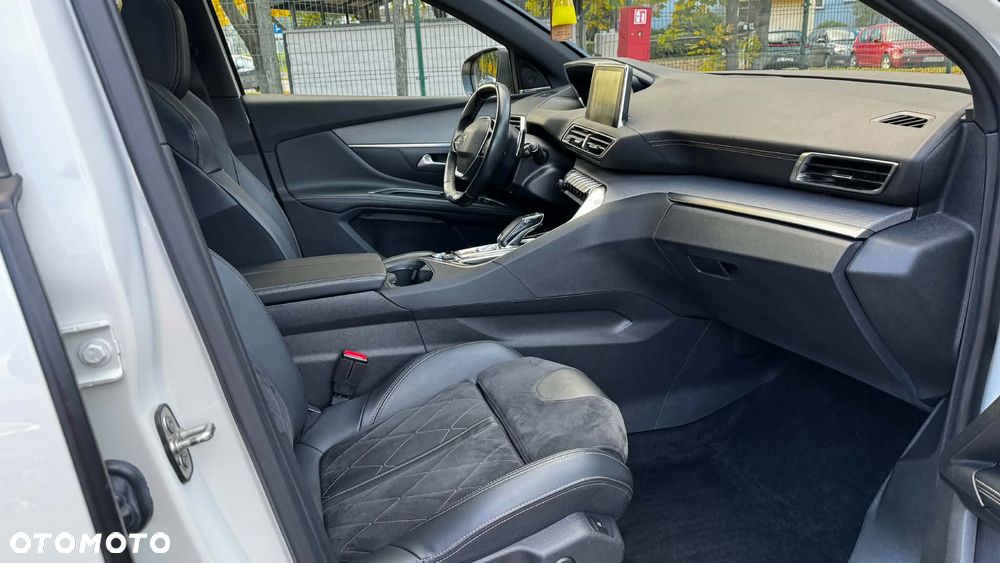 Peugeot 5008 - 15