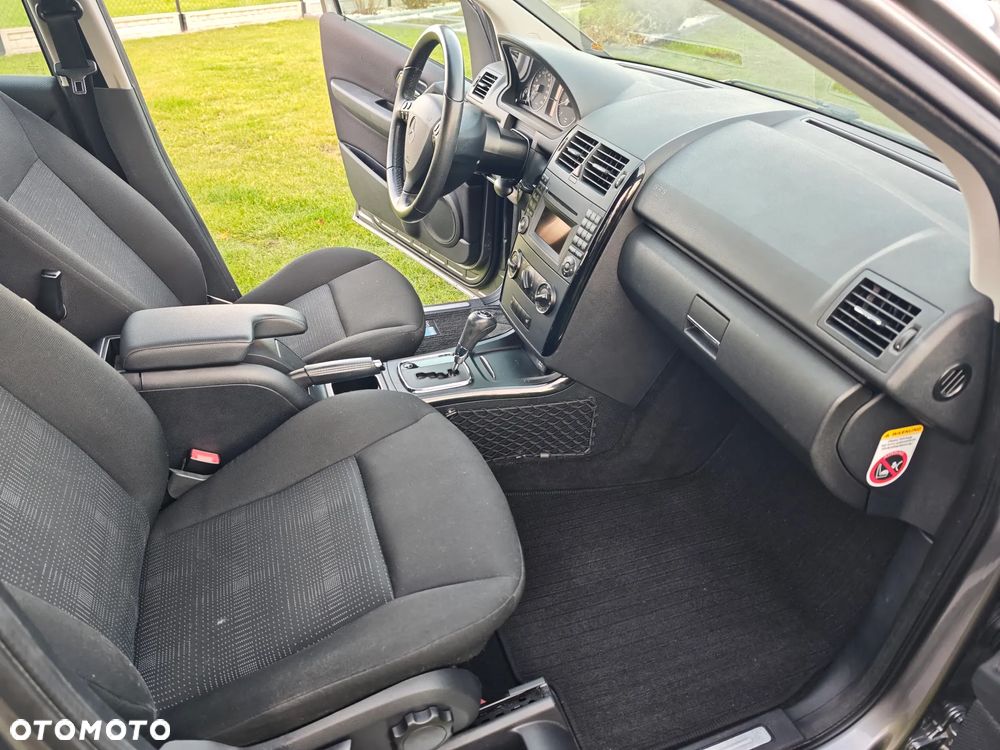 Mercedes-Benz Klasa A 160 Autotronic Elegance - 17