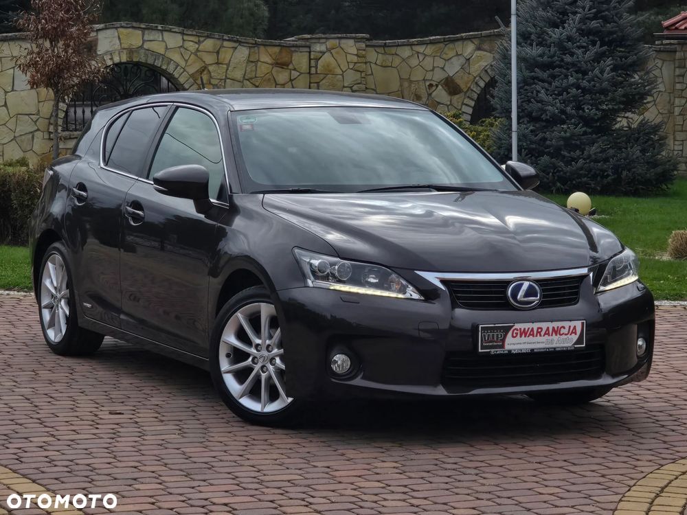 Lexus CT 200h Prestige - 3