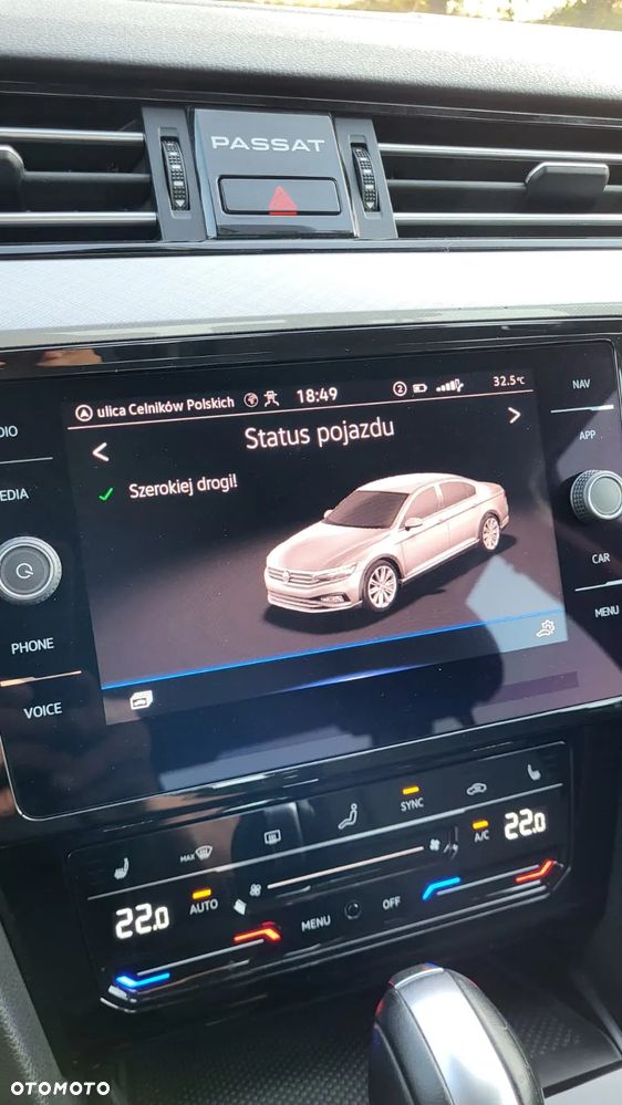 Volkswagen Passat 2.0 TSI Business DSG - 33