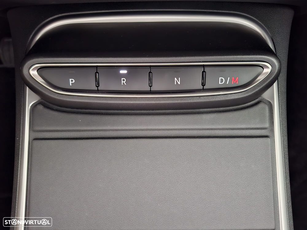 Jeep Avenger 1.2 e-Hybrid Altitude DCT - 9