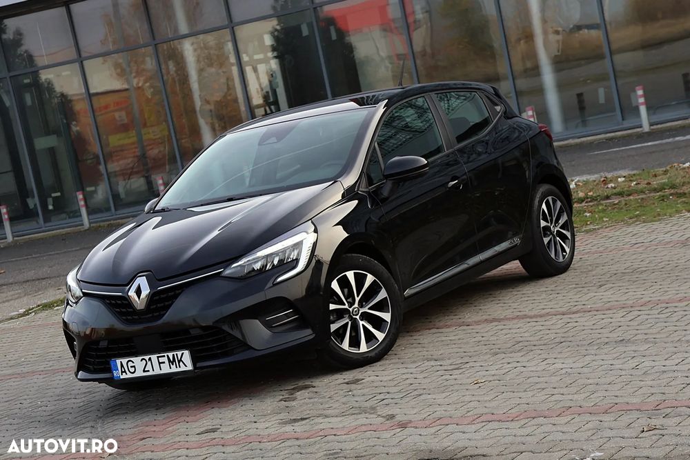 Renault Clio - 1