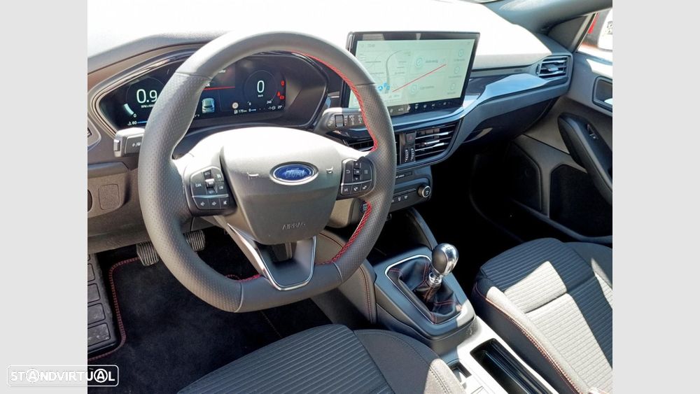 Ford Focus 1.0 EcoBoost MHEV ST-Line X - 14