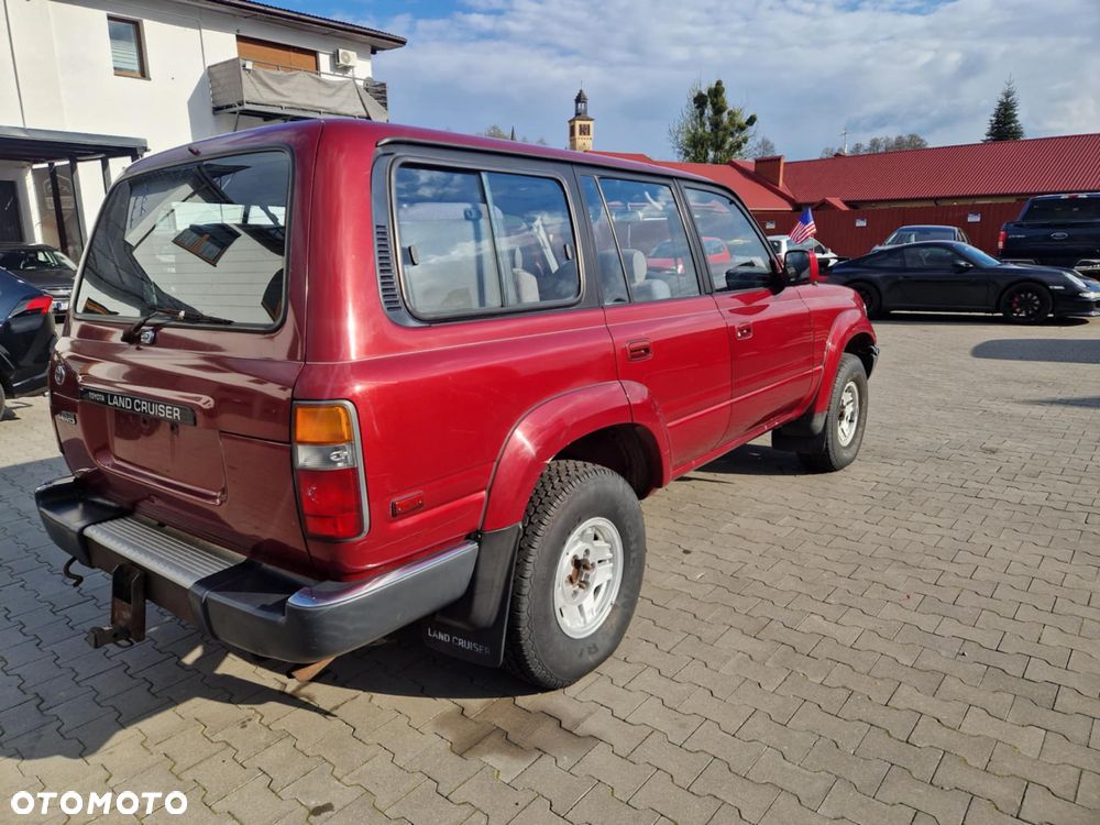 Toyota Land Cruiser - 5